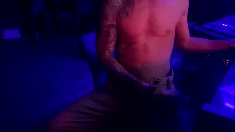 Snapshot of day__tripper chatting on 12-03-24, 09:22 day tripper online show from 12-03-24, 09:22