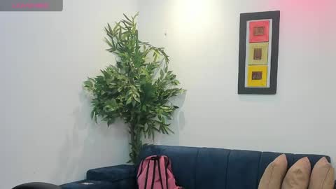 Snapshot of dayan_torres chatting on 05-06-26, 11:15 dayan_torres online show from 05-06-26, 11:15