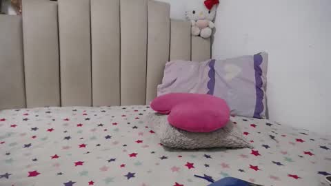 Snapshot of dayanats15 chatting on 03-05-26, 03:19 instagram catherin dayana reina online show from 03-05-26, 03:19