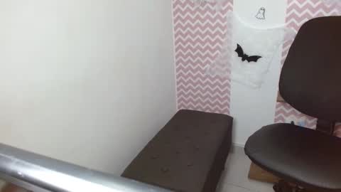 dayannacarson online show from 10-20-25, 06:08