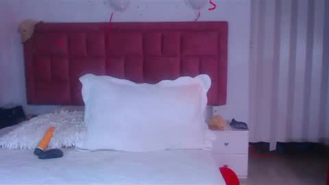Snapshot of dayannaxxo chatting on 02-23-25, 04:39 dayannaxxo online show from 02-23-25, 04:39
