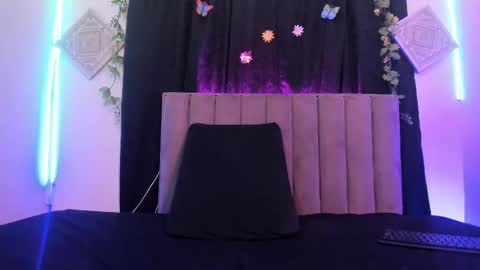 Snapshot of dayanroux chatting on 10-07-25, 01:08 dayanroux online show from 10-07-25, 01:08