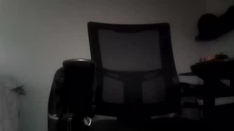 daynnight22 online show from 12-01-25, 05:40