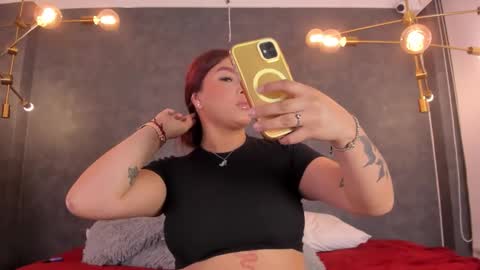 Snapshot of dayra_angels chatting on 10-12-25, 05:50 DAYRA ANGELS online show from 10-12-25, 05:50