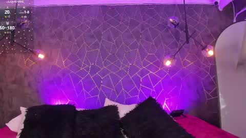 Snapshot of dayra_angels chatting on 06-23-26, 03:10 DAYRA ANGELS online show from 06-23-26, 03:10