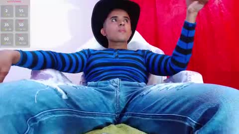 Snapshot of dayro_dduran chatting on 10-12-25, 07:35 dayro_dduran online show from 10-12-25, 07:35