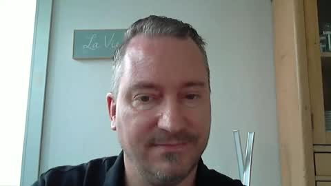 Snapshot of daytrader77 chatting on 03-09-26, 11:03 daytrader77 online show from 03-09-26, 11:03