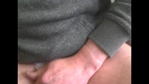 Snapshot of dazzle68 chatting on 05-20-26, 10:38 Dazzle68 online show from 05-20-26, 10:38