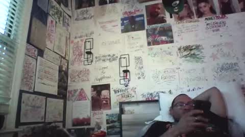 dbeamon92 online show from 04-19-26, 06:10