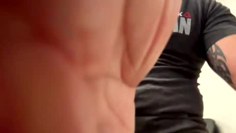 Snapshot of dblum75 chatting on 01-06-26, 11:58 dblum75 online show from 01-06-26, 11:58