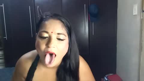 Snapshot of dbnpoizn chatting on 02-07-25, 06:56 dbnpoizn online show from 02-07-25, 06:56