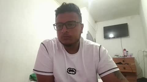 dc333777 online show from 03-12-26, 02:01