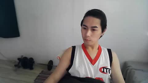Snapshot of ddemorito10 chatting on 12-21-25, 01:24 Targanyen13 online show from 12-21-25, 01:24