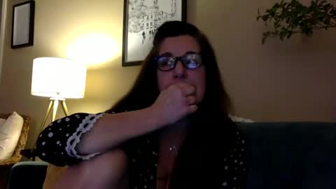 DDMolly online show from 01-04-25, 05:16