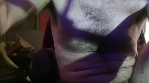 Snapshot of deandickshire chatting on 03-09-25, 06:32 Dean Dickshire online show from 03-09-25, 06:32