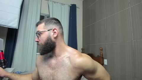 Snapshot of deanlek chatting on 12-02-24, 08:11 Dean online show from 12-02-24, 08:11