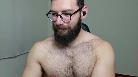 Snapshot of deanlek chatting on 10-28-25, 08:33 Dean online show from 10-28-25, 08:33