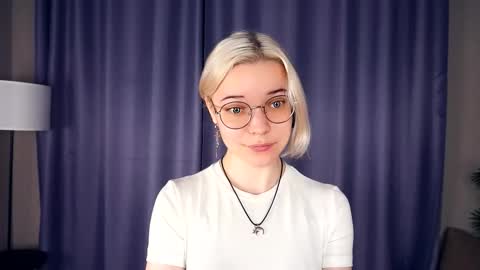 Charlie 18yo online show from 11-28-25, 05:21