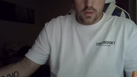Snapshot of deanodick18x6 chatting on 05-22-26, 11:21 dexxxn. online show from 05-22-26, 11:21