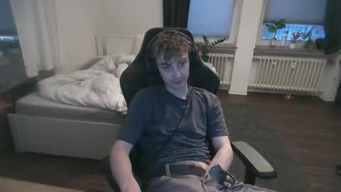 Dean online show from 11-10-25, 04:06