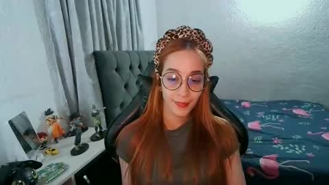 Juliet online show from 11-25-25, 01:16