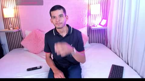 Snapshot of dear_lover1 chatting on 12-04-25, 11:19 dear_lover1 online show from 12-04-25, 11:19