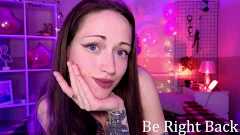 debbie_hanter online show from 12-05-24, 08:00