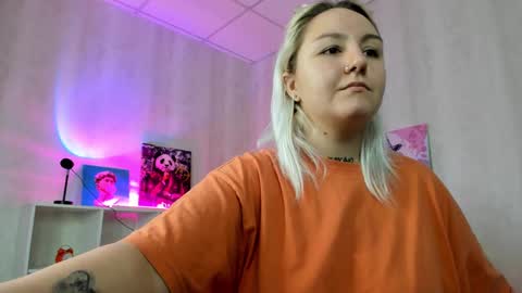 Debbie Mon Tue Fri Sun Sat GMT 3 1000am - 0400pm  online show from 01-03-25, 03:12