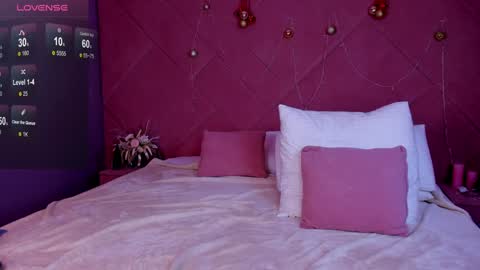 Snapshot of debbie_wools chatting on 01-26-25, 04:20 Jennifer online show from 01-26-25, 04:20