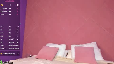 Snapshot of debbie_wools chatting on 09-24-25, 05:11 Jennifer online show from 09-24-25, 05:11