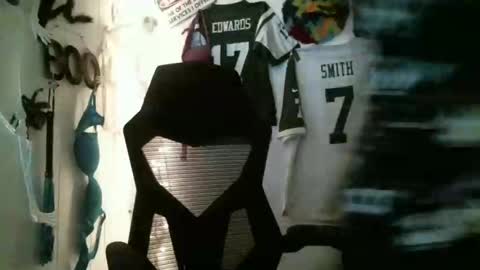 DEBBIE online show from 10-16-25, 10:16