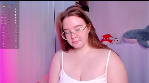 Snapshot of debbiewood chatting on 12-09-24, 09:39 DeboraDebbieDee online show from 12-09-24, 09:39