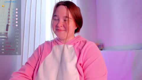 Snapshot of debbiewood chatting on 01-10-26, 06:26 DeboraDebbieDee online show from 01-10-26, 06:26