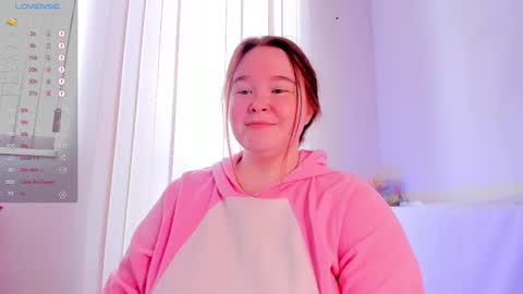 Snapshot of debbiewood chatting on 01-12-26, 06:29 DeboraDebbieDee online show from 01-12-26, 06:29