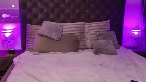 debinnyneanalover online show from 04-25-26, 08:39