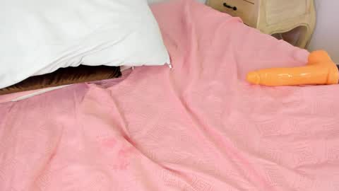 Snapshot of debora_scoot chatting on 02-23-25, 02:46 Debora online show from 02-23-25, 02:46