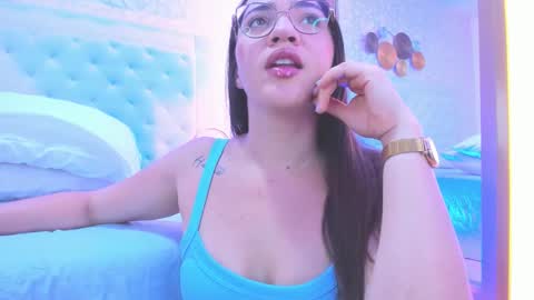 Snapshot of debora_scoot chatting on 11-08-25, 11:10 Debora online show from 11-08-25, 11:10