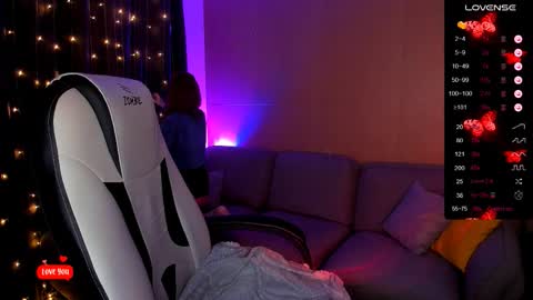 Snapshot of deborah_moore chatting on 11-23-25, 02:22 Debora online show from 11-23-25, 02:22