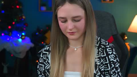 Debora online show from 12-20-24, 05:25