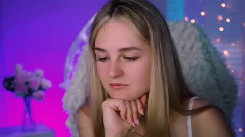 Debora online show from 09-11-25, 04:12