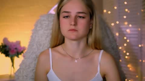 Debora online show from 09-15-25, 03:39