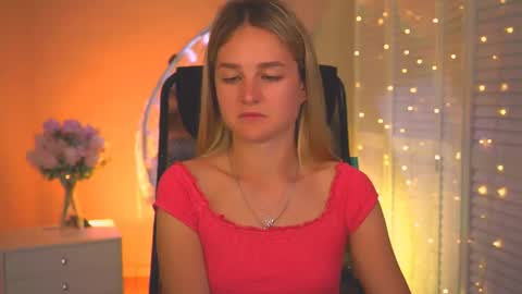Snapshot of deboralarson chatting on 05-25-26, 03:12 Debora online show from 05-25-26, 03:12