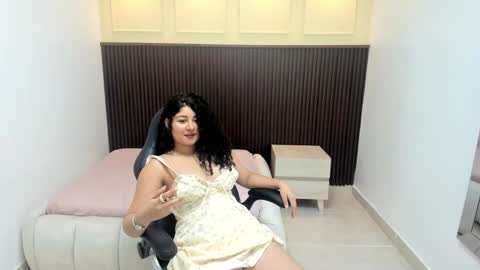 Snapshot of debrahkim chatting on 03-19-26, 12:31 D E B R A H online show from 03-19-26, 12:31
