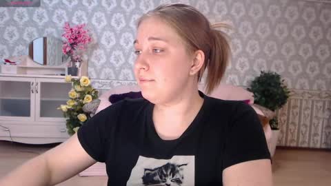 debramust online show from 12-29-24, 01:24