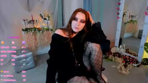 Snapshot of deca_dance chatting on 02-20-25, 07:30 Ask me online show from 02-20-25, 07:30