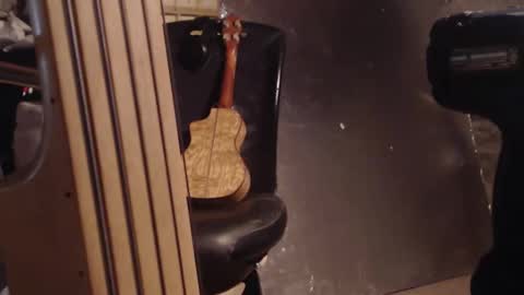 Snapshot of decarabas22 chatting on 04-12-26, 07:13 decarabas22 online show from 04-12-26, 07:13