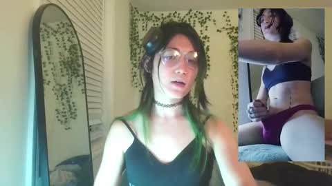 Snapshot of deciduousdoll chatting on 11-03-25, 06:58 deciduousdoll online show from 11-03-25, 06:58