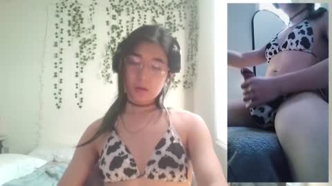 Snapshot of deciduousdoll chatting on 12-03-25, 09:02 deciduousdoll online show from 12-03-25, 09:02