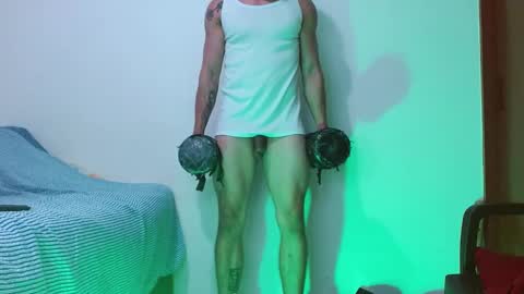 Snapshot of deconrios chatting on 12-25-24, 05:58 Santiago online show from 12-25-24, 05:58