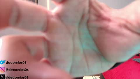 Santiago online show from 04-18-26, 07:58